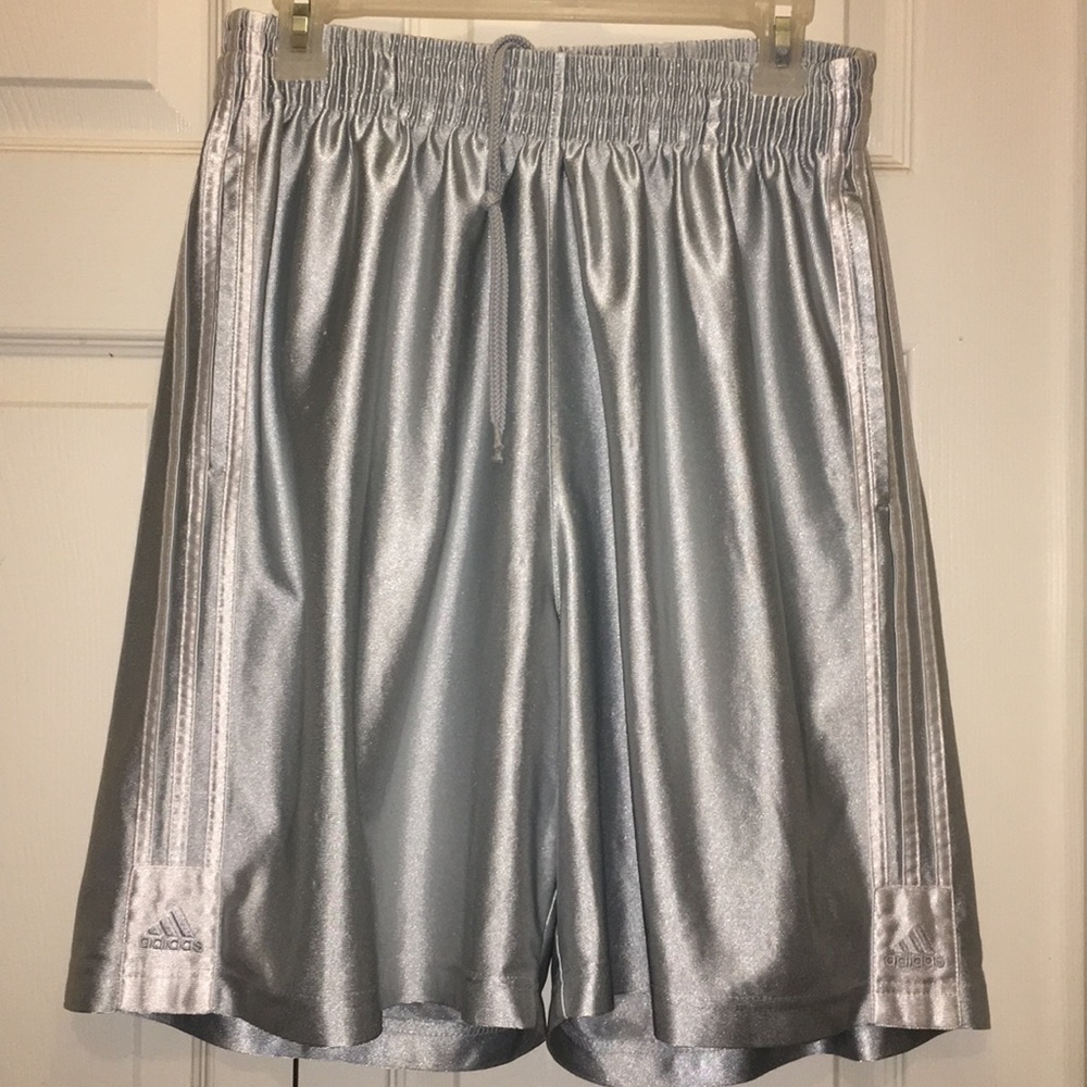 Adidas men’s basketball shorts with pockets